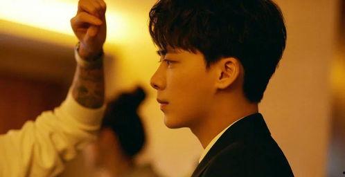 李易峰和网红吃瓜视频,吃瓜视频引发网友热议